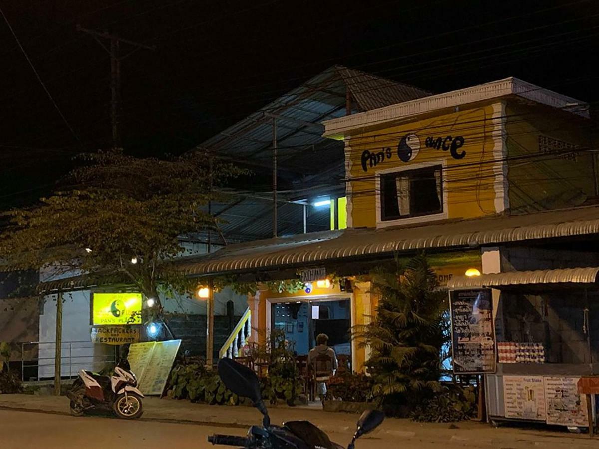 Pan'S Place Vang Vieng Extérieur photo