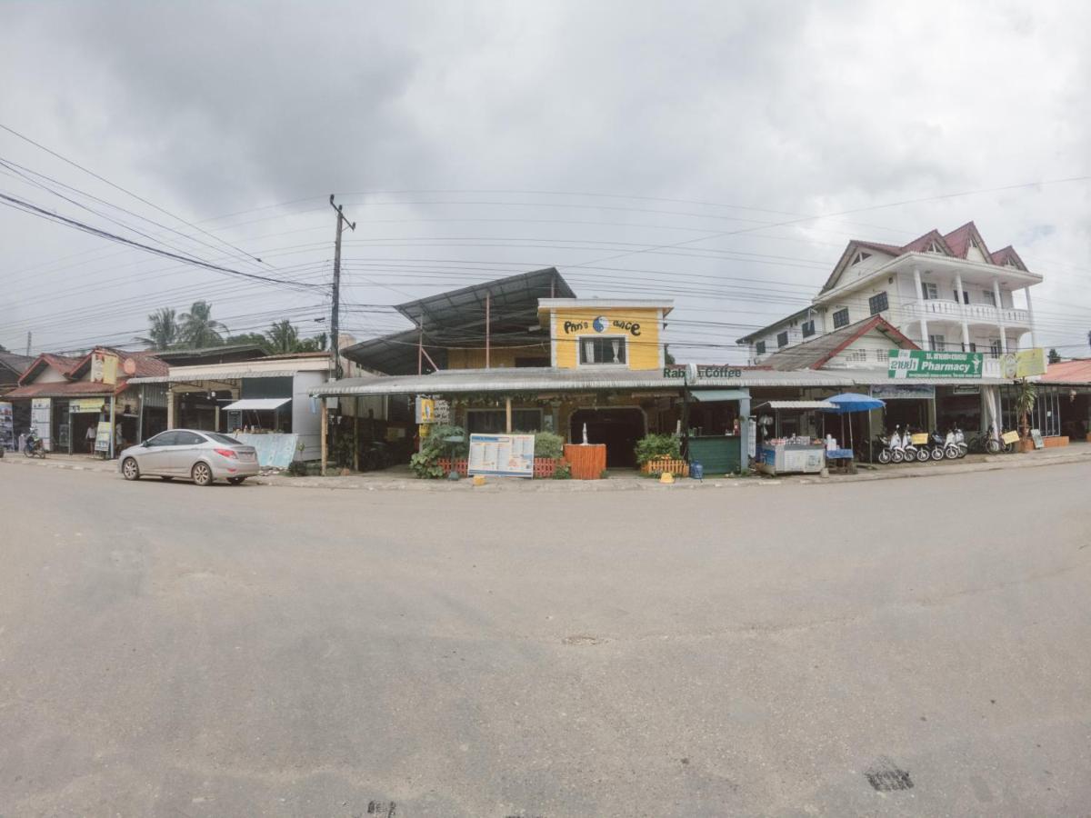 Pan'S Place Vang Vieng Extérieur photo